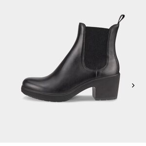 ECCO Women's Black Ankle Booties